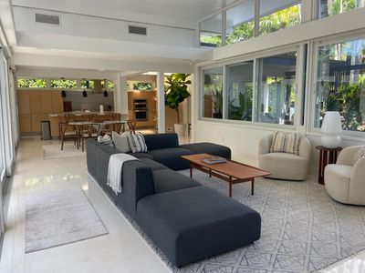 3660 Battersea Rd, Miami, FL, 33133