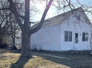 1017 Church St, Neodesha, KS 66757