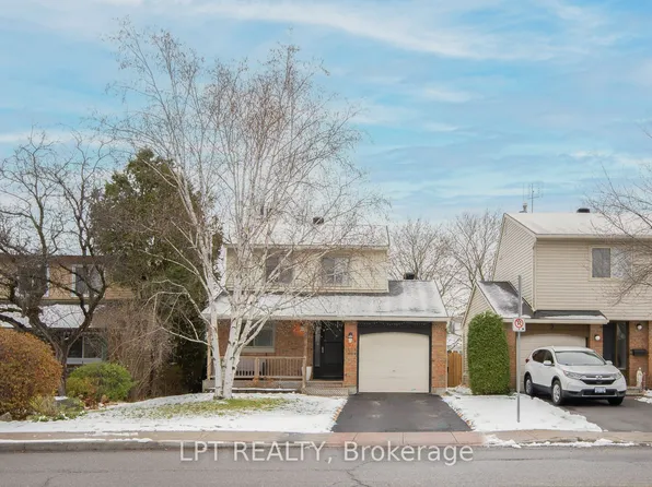 7 Fable St, Ottawa, ON K2J 2C9