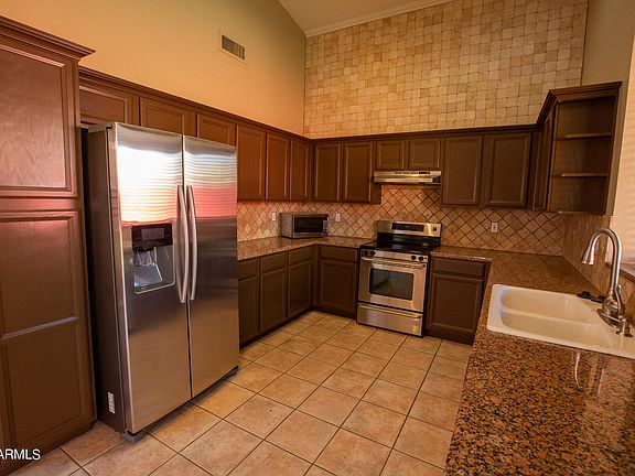 5th image of 6452 W SHANNON Court