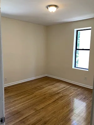 Rented by Silverstreet RE LLC | media 25