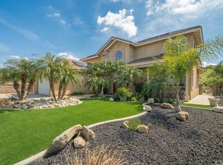 14289 Dove Canyon Dr, Riverside, CA 92503