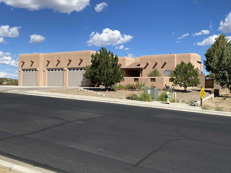 1st image of 6420 Club House Dr