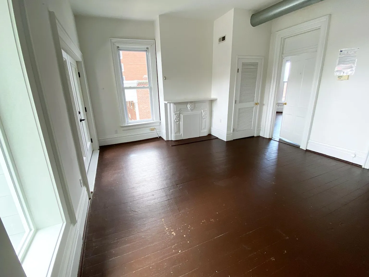 2 bed, 1.5 bath, 1100 sqft, $750 — Photo 3