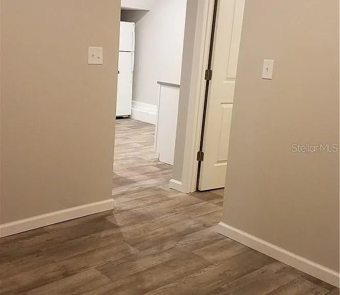 1st FL Apt - Living Rm - Kitchen - Bedroom Door