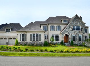 9635 Maymont Dr, Vienna, VA 22182