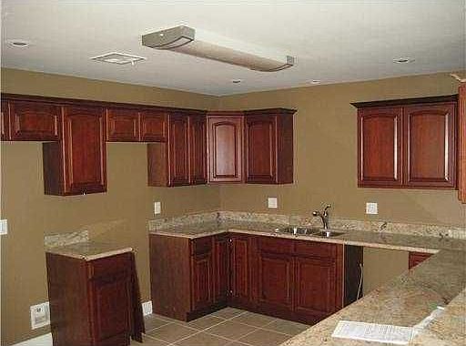 4th image of 3604 Karen Dr