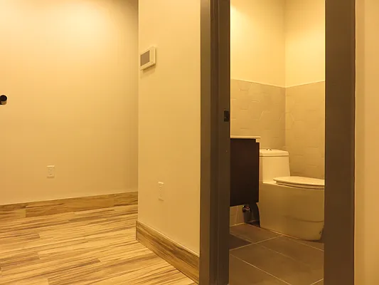 Rented by Rennit Inc. | media 43