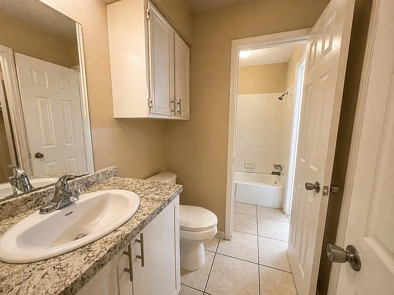 615 Cole St — Photo 13