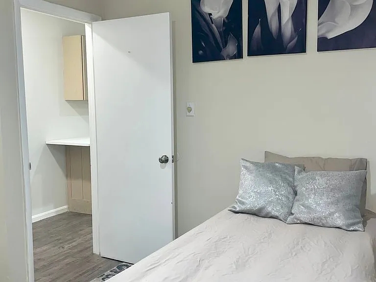 18616 Pier Point Pl — Photo 28