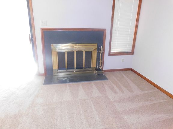 3rd image of 1802 Sherbrooke Cir