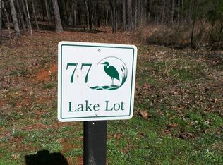 338 Willow Pointe Dr, Lagrange, GA 30240