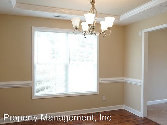 3rd image of 170 United Rd