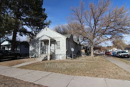 158 S 10th Ave Photo 1