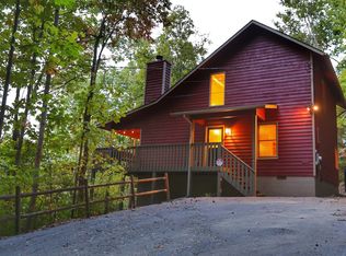 705 Colt Ln, Gatlinburg, TN 37738