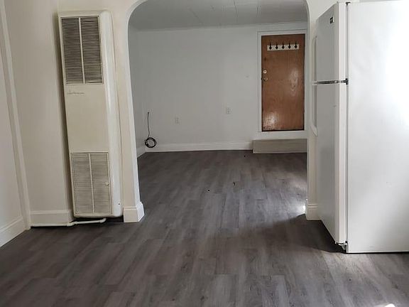 3rd image of 3215 S Throop St #1B