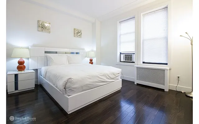 Rented by Douglas Elliman | media 37