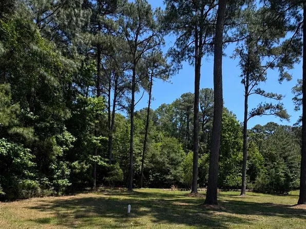 4244 W Prince Road, Farmville, NC 27828