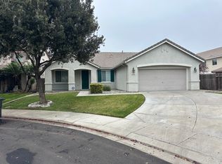 715 Woodcreeper Ct, Patterson, CA 95363