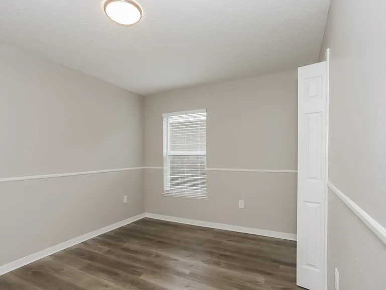 6922 Waterbrook Ct — Photo 12