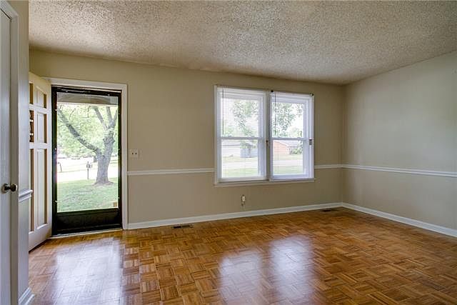 2nd image of 4910 Barella Dr