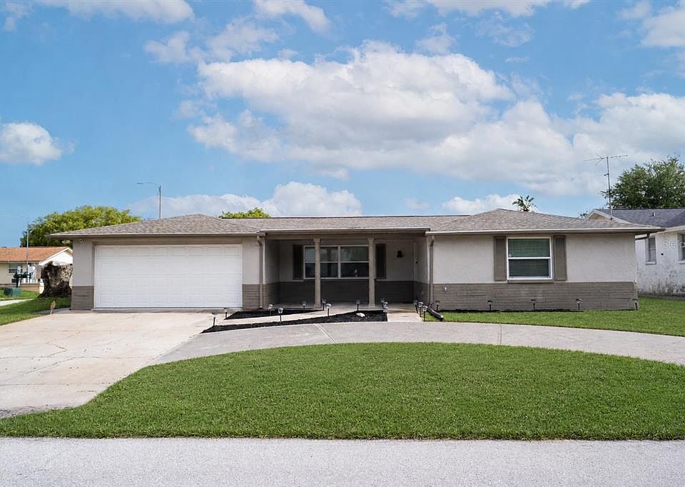 1st image of 7715 Foxbloom Dr