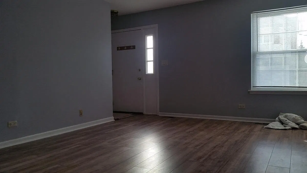 2 bed, 1.5 bath, 1200 sqft, $2,100 — Photo 3