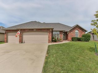 269 Ladera Dr, Republic, MO 65738