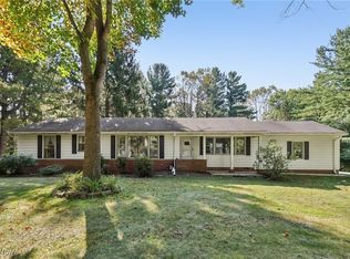 13023 W Geauga Trl, Chesterland, OH 44026