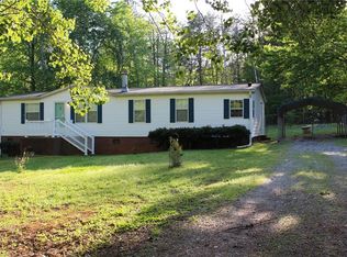 201 Stone Fox Rd, Summerfield, NC 27358