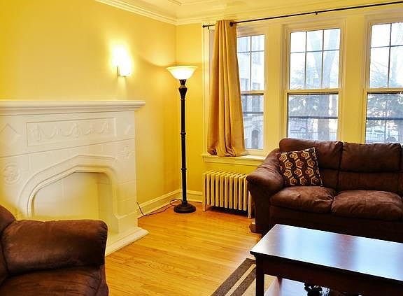 4th image of 6426 N Glenwood Ave APT 1D
