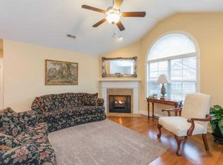 1641 Sedgefield Dr, Ooltewah, TN 37363