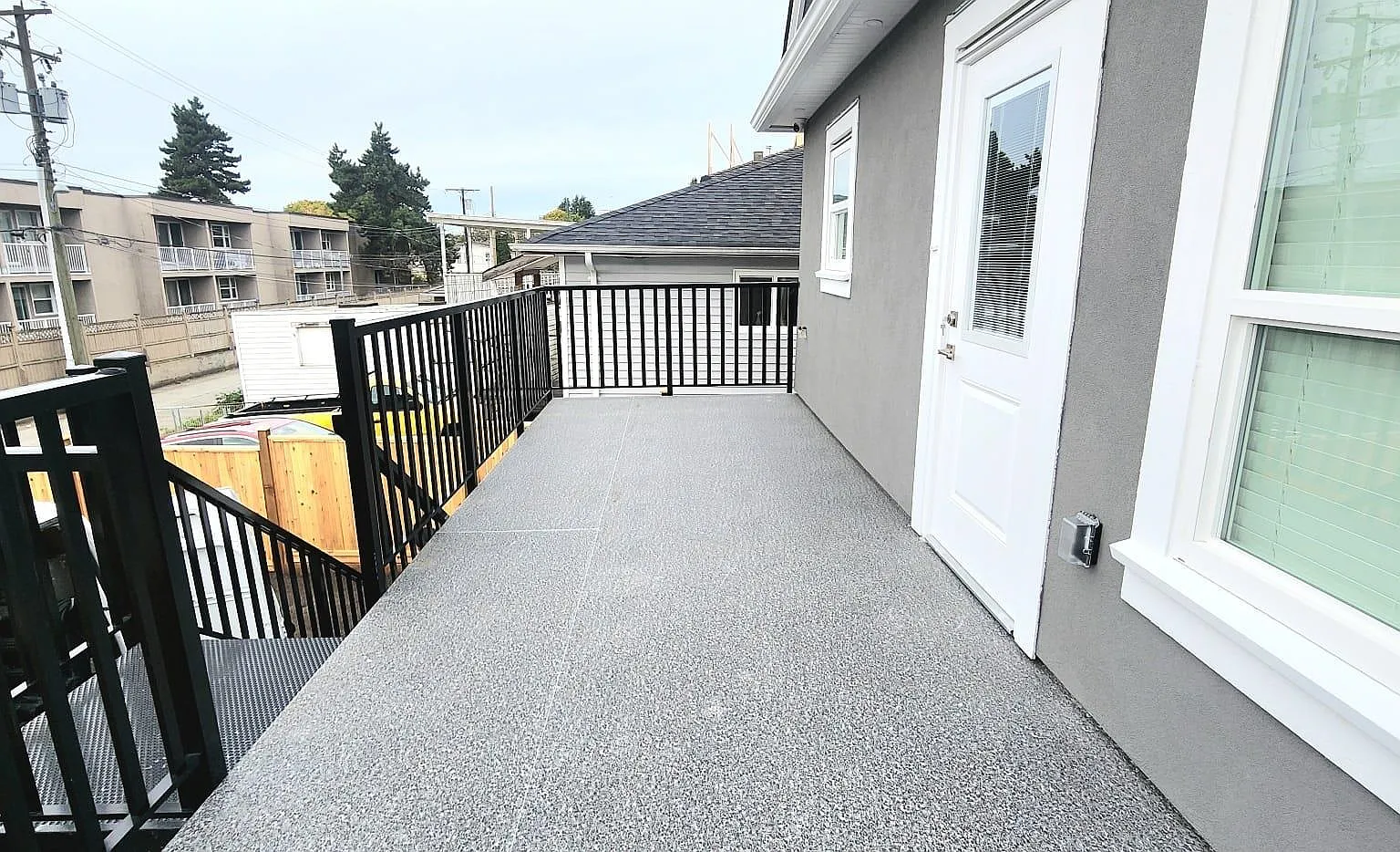 4 bed, 1500 sqft, $4,250 — Photo 1