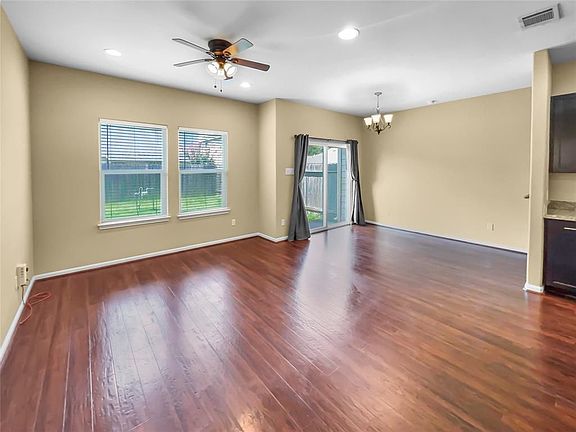 5th image of 17136 Wilthorne Gardens Ct