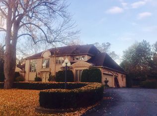 55 Quarton Ln, Bloomfield Hills, MI 48304