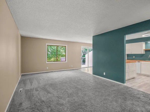 5 Crusader Ave E APT C, West Saint Paul, MN 55118