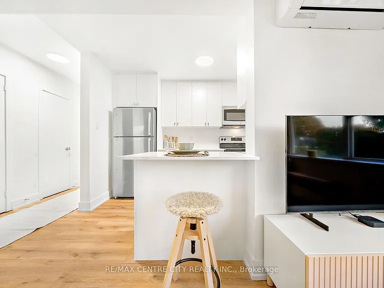 232 Elm St #13 — Photo 12