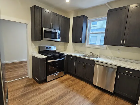 201-203 S 6th St, Newark, NJ 07103