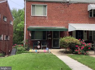 704 Ridge Rd SE, Washington, DC 20019