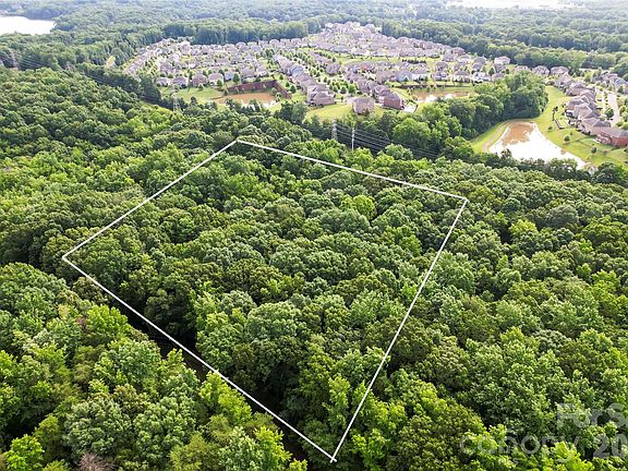 4th image of 10717 Wildlife Rd