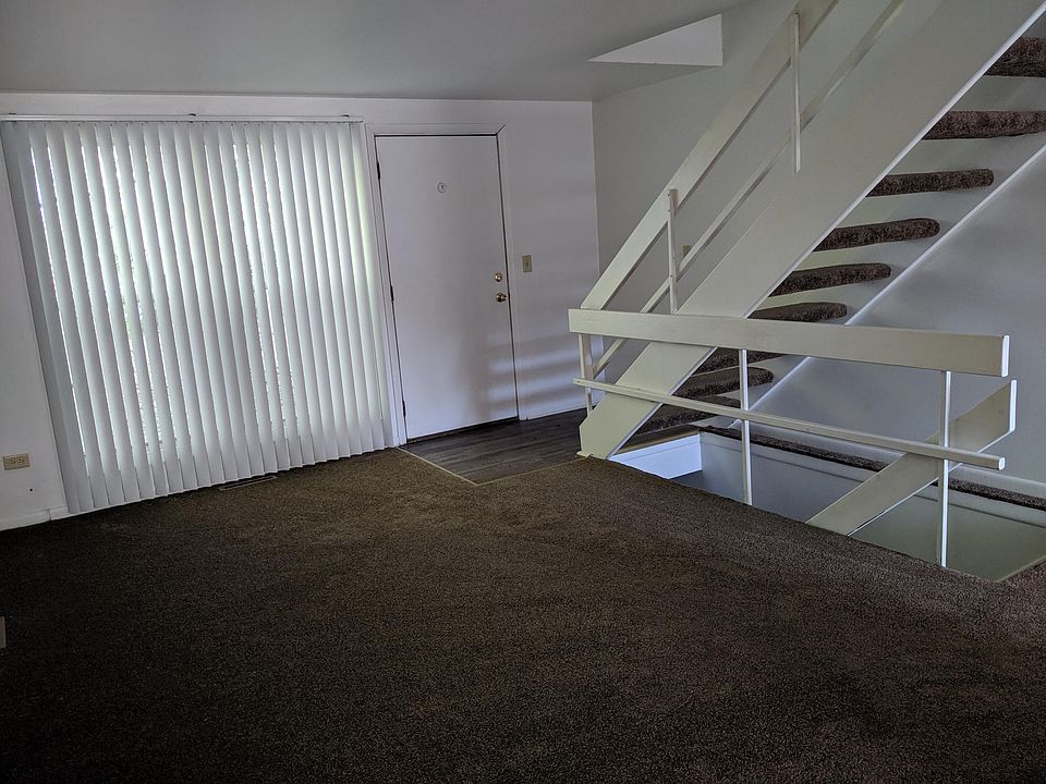 1st image of 1229 Fairwood Ct APT F