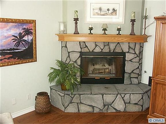 5th image of 4692 Abbotswood Cir