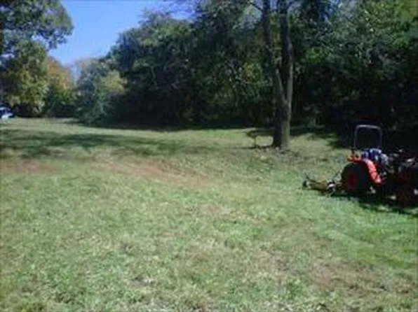 3448 Randall Dr, Roanoke, VA 24014