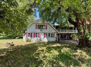 1 Indian Creek Rd, Happy Camp, CA 96039