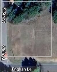 2nd image of S 5th St Lot 22-23-24