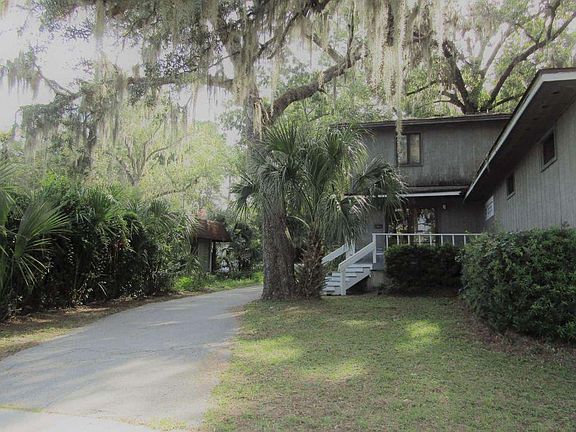 2nd image of 1111 SW Main Blvd