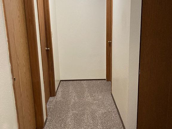 5th image of 20044 30th Ave S APT 1