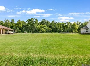 8958 Singleton Rd, Port Allen, LA 70767