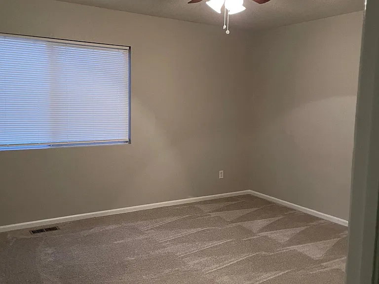 Each bedroom with ceiling fan.