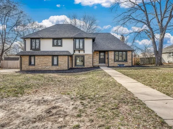 7903 E Dublin St, Wichita, KS 67206